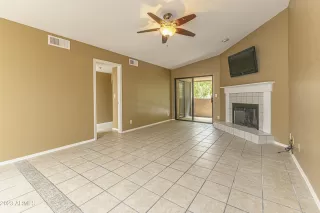 Photo #6: 6616928 Listing
