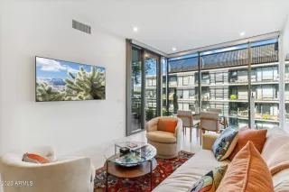 Photo #2: 6616958 Listing