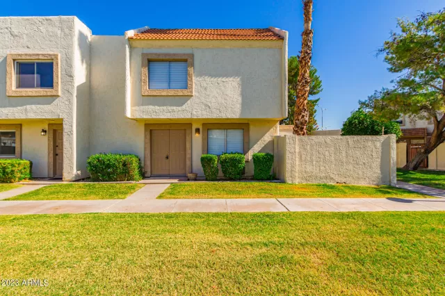 MLS: 6617032 Condo For Sale