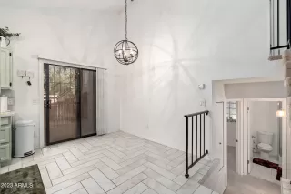 Photo #3: 6617458 Listing