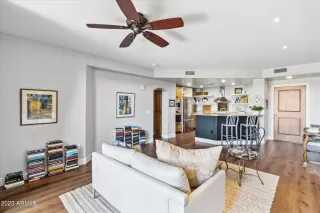 Photo #2: 6617720 Listing