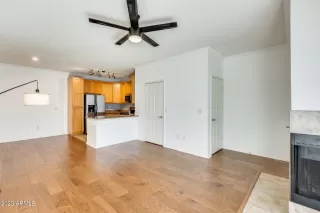 Photo #5: 6617892 Listing