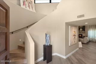 Photo #2: 6618299 Listing 