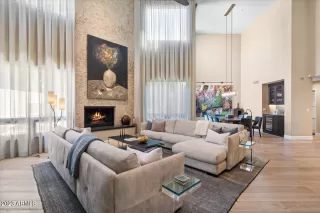 Photo #4: 6618299 Listing 