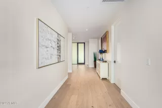Photo #4: 6618408 Listing 