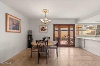 Photo #6: 6618491 Listing
