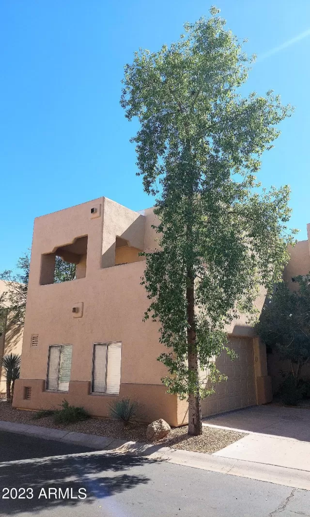 MLS: 6618773 Condo For Sale