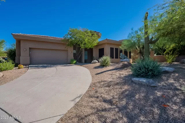 MLS: 6618878 Condo For Sale