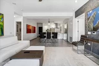 Photo #5: 6619113 Listing