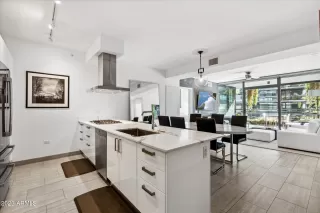 Photo #6: 6619113 Listing