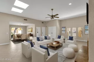 Photo #5: 6619241 Listing