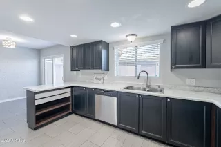 Photo #4: 6619253 Listing
