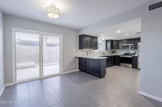 Photo #5: 6619253 Listing