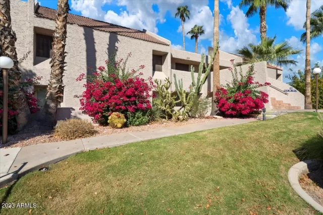 MLS: 6619504 Condo For Sale