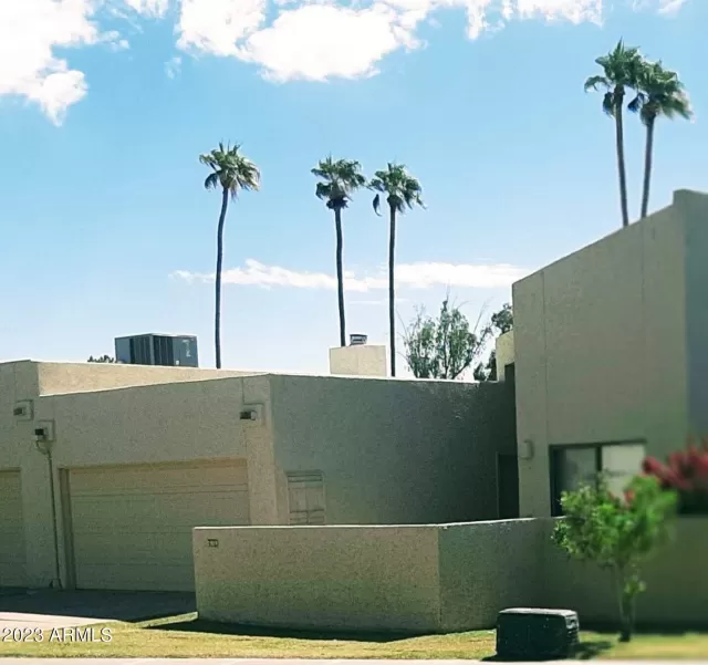 MLS: 6619650 Condo For Sale