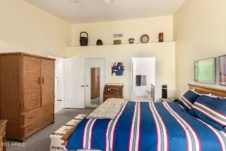 Photo #5: 6619931 Listing