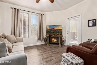 Photo #2: 6620174 Listing