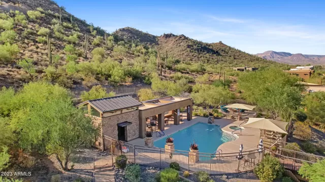 MLS: 6620380 Condo For Sale