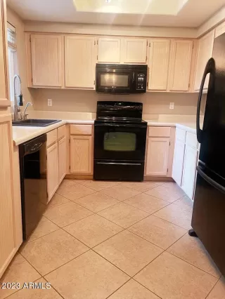 Photo #4: 6620506 Listing