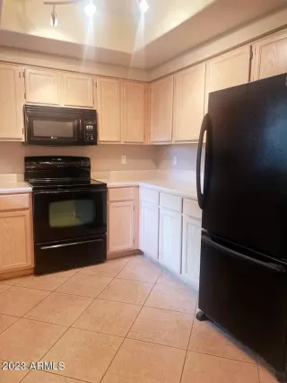 Photo #6: 6620506 Listing