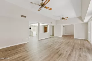 Photo #5: 6620593 Listing