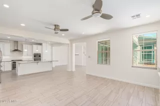 Photo #4: 6620721 Listing