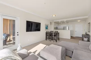 Photo #5: 6620772 Listing