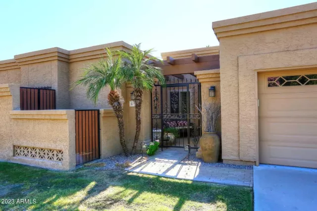 MLS: 6621117 Condo For Sale
