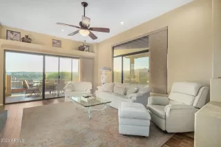 Photo #3: 6621126 Listing