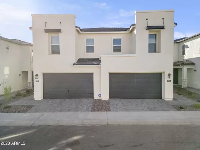 MLS: 6621268 Condo For Sale