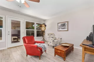 Photo #3: 6621718 Listing