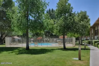 Photo #4: 6622135 Listing