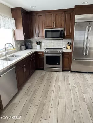 Photo #1: 6622229 Listing 