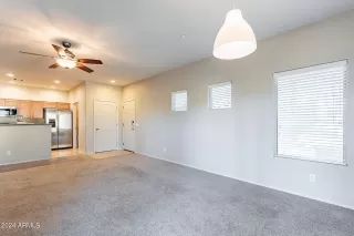 Photo #4: 6622360 Listing