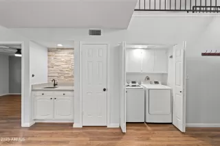 Photo #3: 6622468 Listing