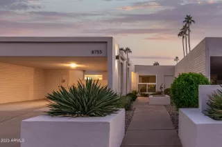 Photo #1: 6622997 Listing 