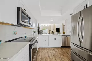 Photo #6: 6622997 Listing 