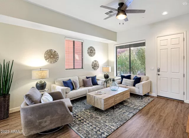 MLS: 6623159 Condo For Sale