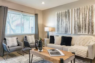 Photo #6: 6623434 Listing