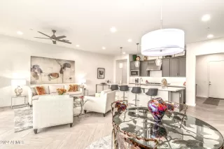 Photo #2: 6623535 Listing