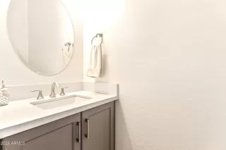 Photo #6: 6623535 Listing