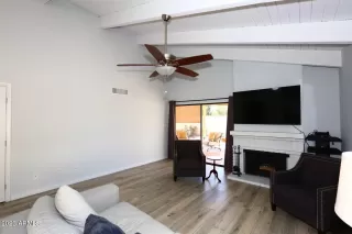 Photo #6: 6623556 Listing