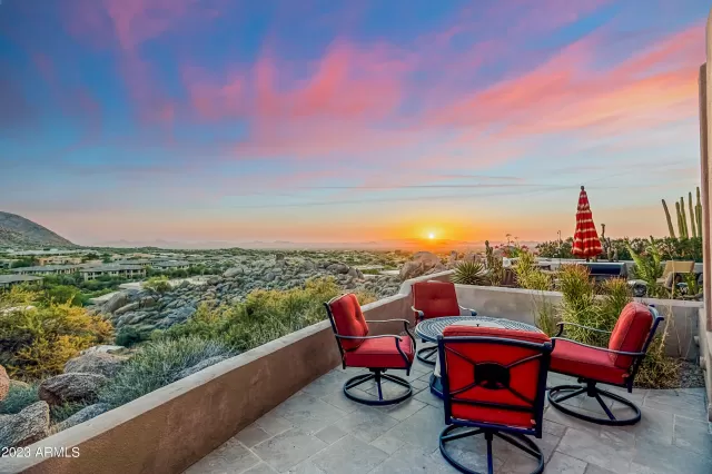 MLS: 6623579 Condo For Sale