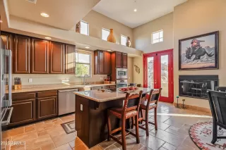 Photo #5: 6623579 Listing