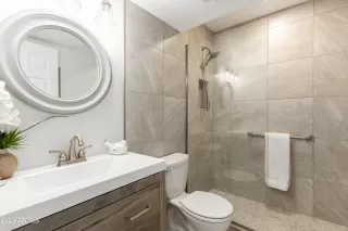 Photo #4: 6623945 Listing