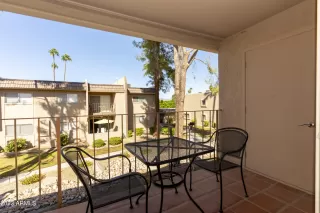 Photo #6: 6623945 Listing