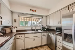 Photo #6: 6623997 Listing