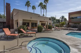 Photo #2: 6624013 Listing