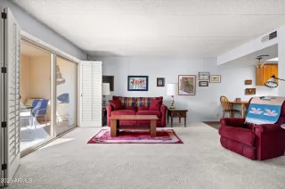 Photo #3: 6624042 Listing 