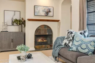 Photo #6: 6624127 Listing